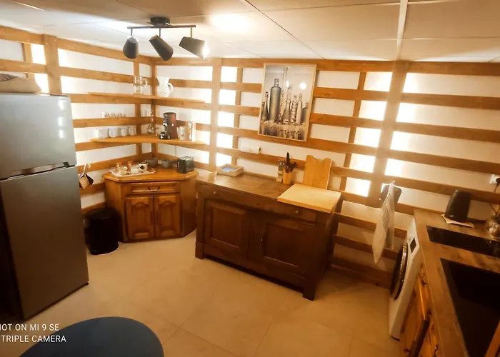 Du Apartment Meolans-Revel